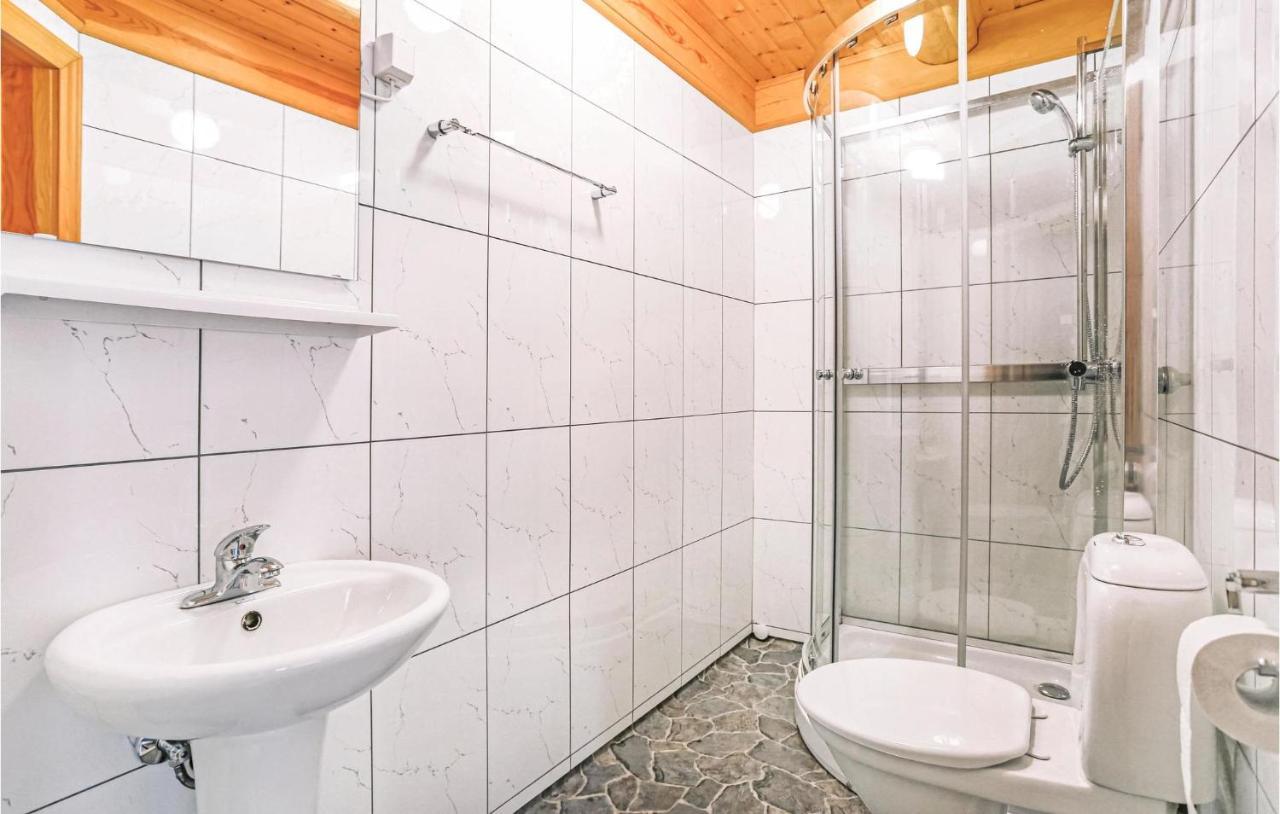 10 Bedroom Amazing Home In Olen Vaka Exterior photo