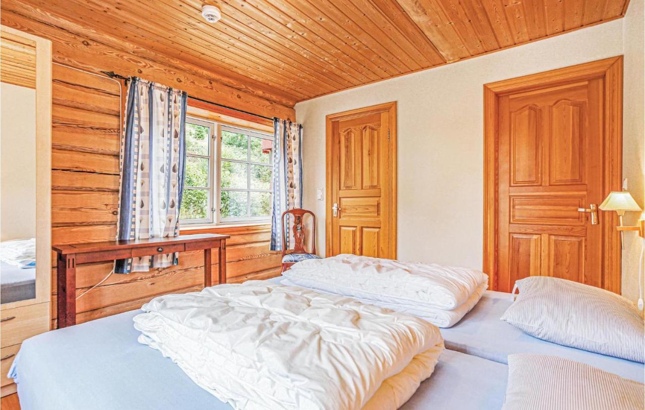 10 Bedroom Amazing Home In Olen Vaka Exterior photo